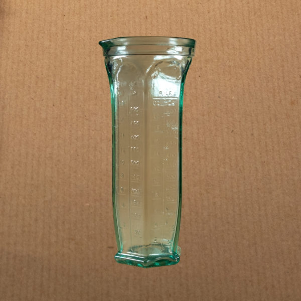 Tall measuring Glass