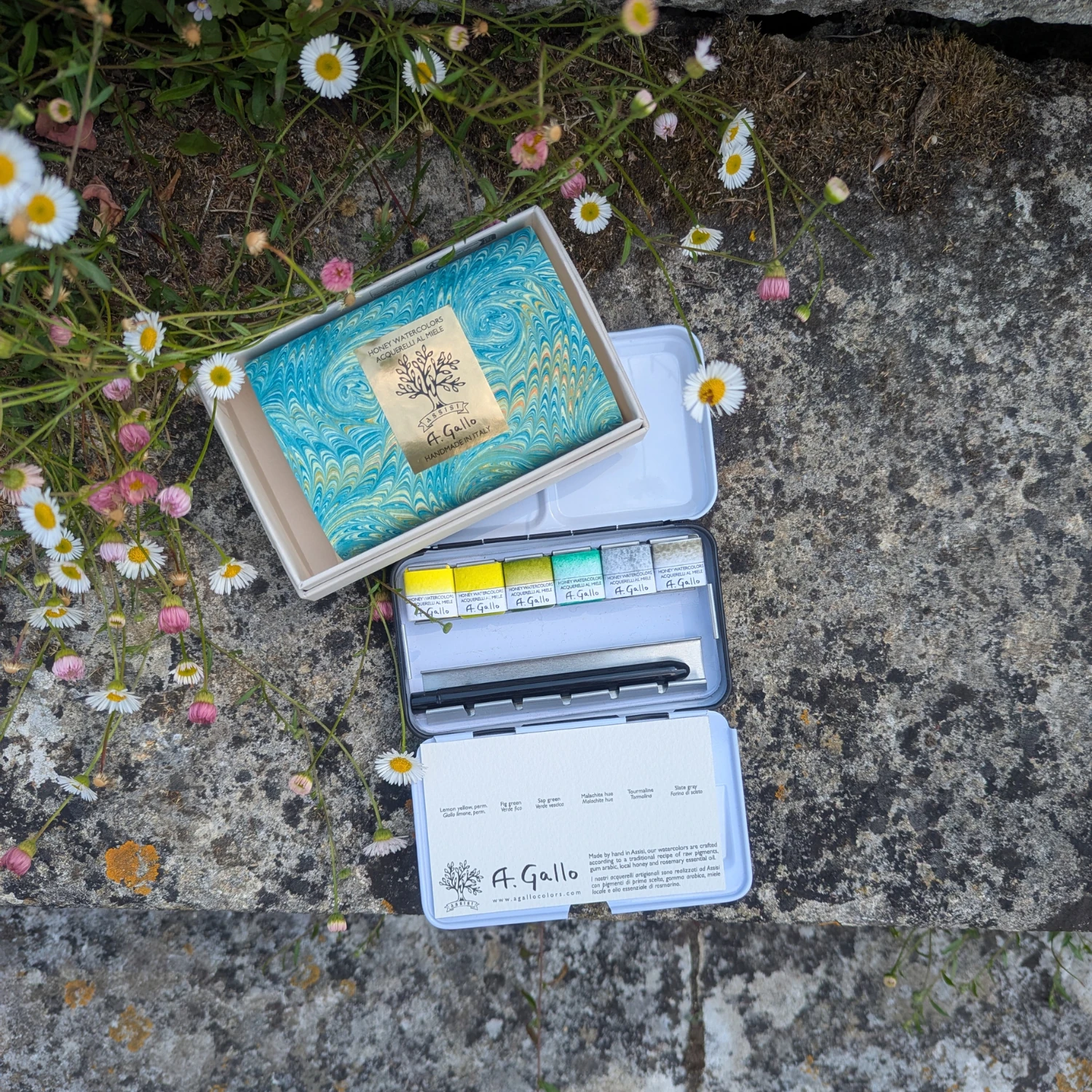 A. Gallo Handmade Watercolour Set – Easton Snowdrop